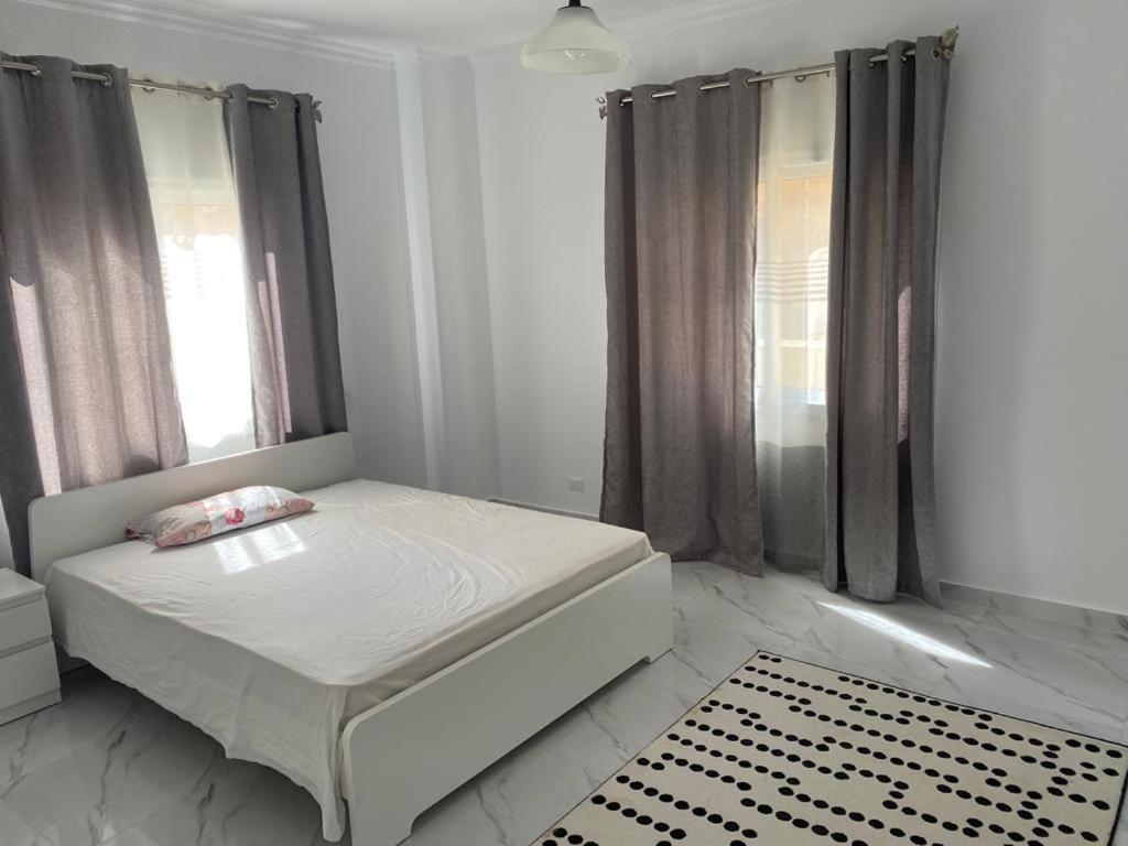 American University Oasis: 3-Bedroom Suite with Garden Cairo Exterior photo
